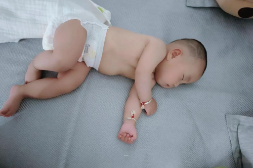 青岛宝宝为什么不说话